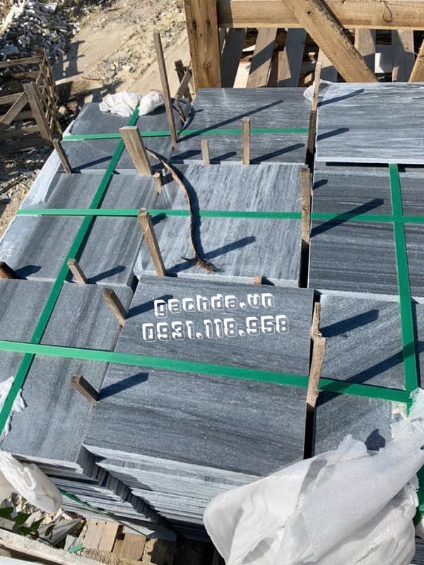 Đá sọc dưa mài hone 20x20x2cm ốp lát hồ bơi