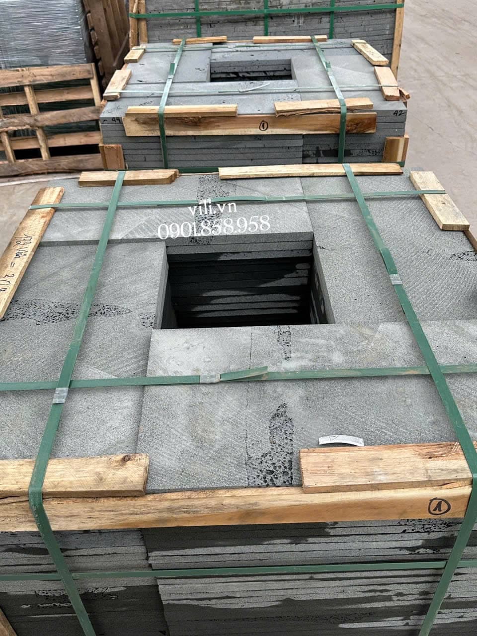 Đá lát sân tổ ong xám 30x60x2cm