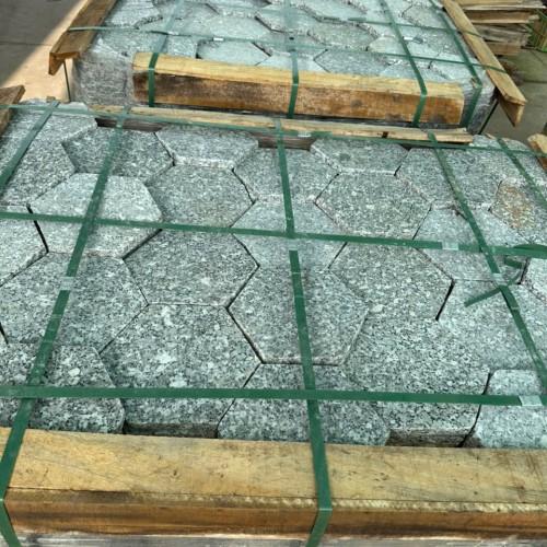 Đá lát sân trắng Suối Lau thô lục giác D20