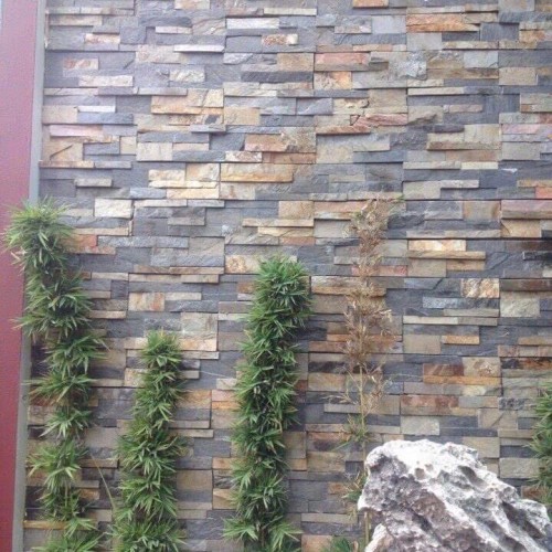 Đá chẻ ghép xanh vàng 10x50 cm ốp trang trí