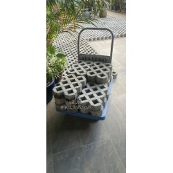 Gạch trồng cỏ 8 lỗ nhám