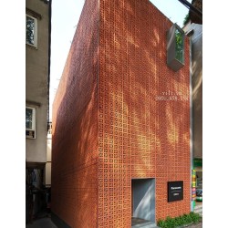 Gạch bông gió đỏ tứ diệp 